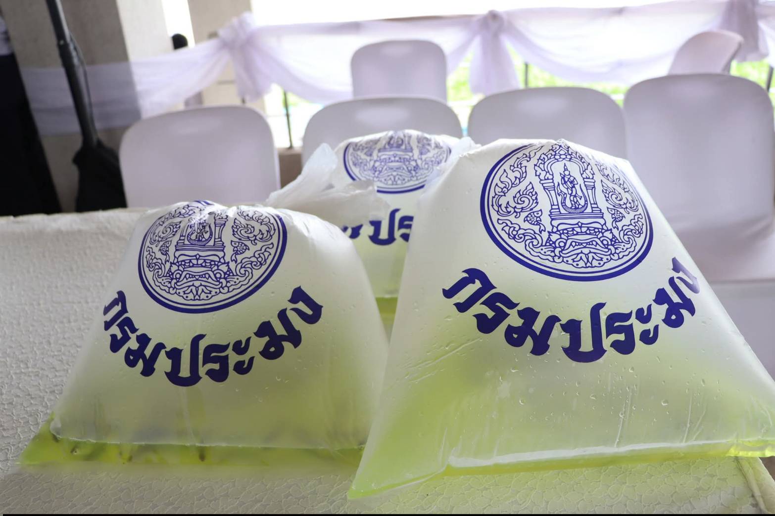 title - ปฏิรูปที่ดินจังหวัดพระนครศรีอยุธยา ปฏิบัติหน้าที่ในตำแหน่ง ผู้อำนวยการศูนย์ส่งเสริมและพัฒนาอาชีพเสริมนอกภาคการเกษตร ร่วมพิธีปล่อยพันธุ์สัตว์น้ำเฉลิมพระเกียรติและน้อมรำลึกในพระมหากรุณาธิคุณ สมเด็จพระนางเจ้าสิริกิติ์ พระบรมราชินีนาถ พระบรมราชชนนีพันปีหลวง เนื่องในโอกาสวันคล้ายวันพระราชสมภพ 12 สิงหาคม 2569 ณ ท่าชัยยุทธ ศูนย์ส่งเสริมและพัฒนาอาชีพเสริมนอกภาคการเกษตร